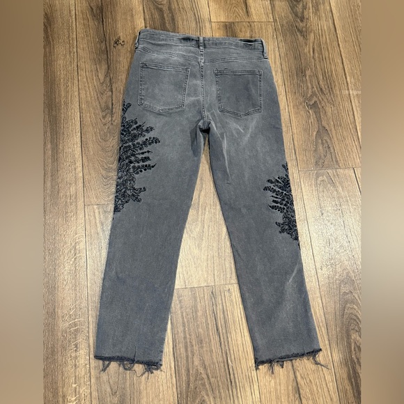 ‎Sold - Picture 3 of 8